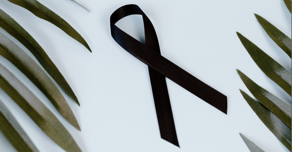 Black ribbon