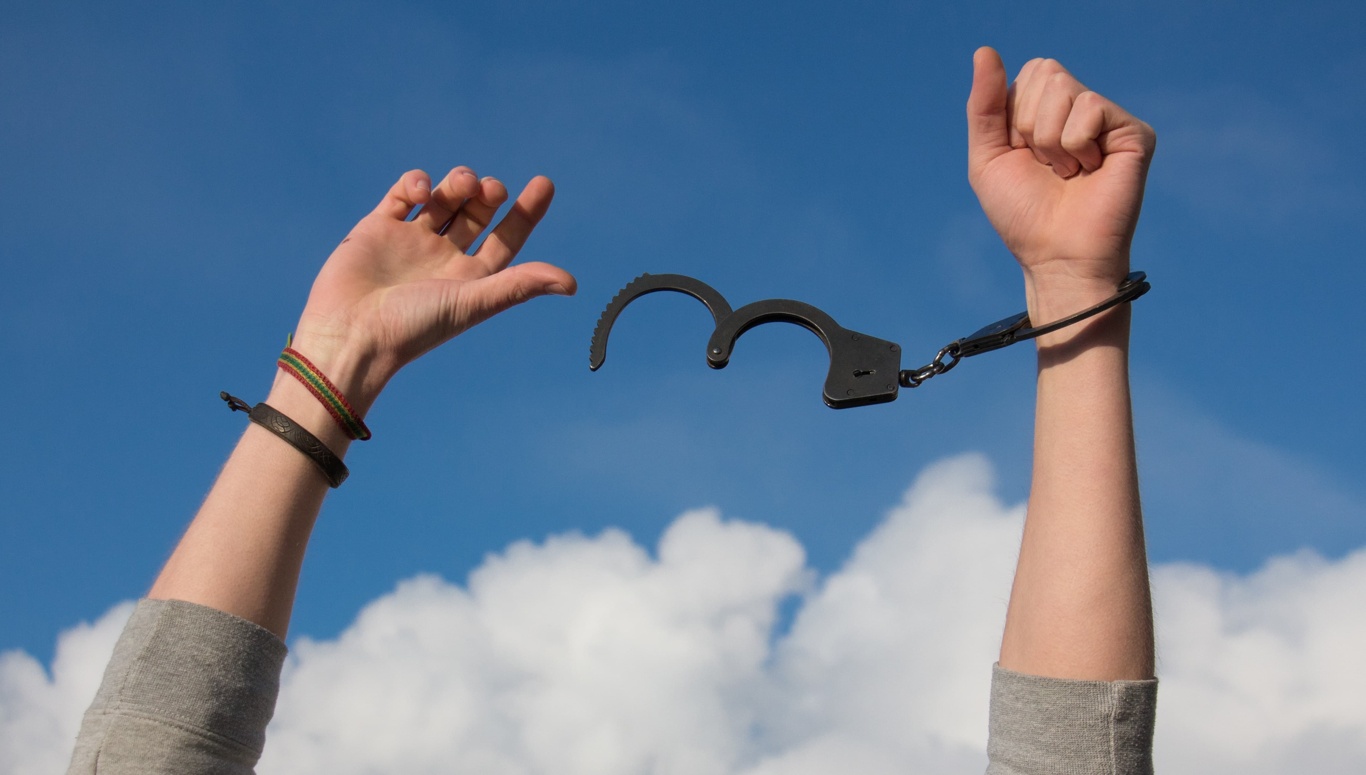 Hands free from handcuffs